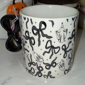 Charming Ghost and Bow Mug in Black and White